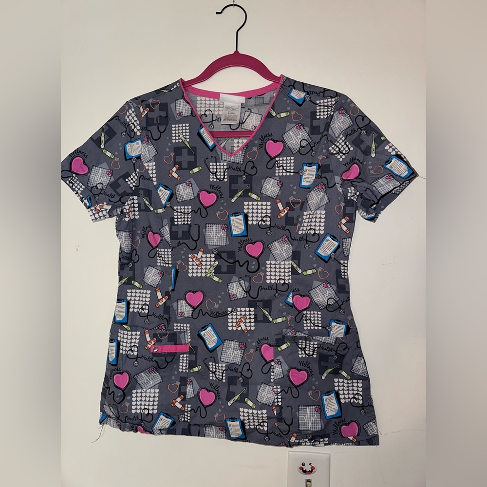 Scrub top